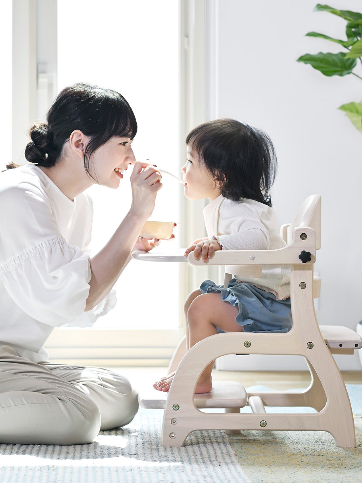 すくすくローチェア３