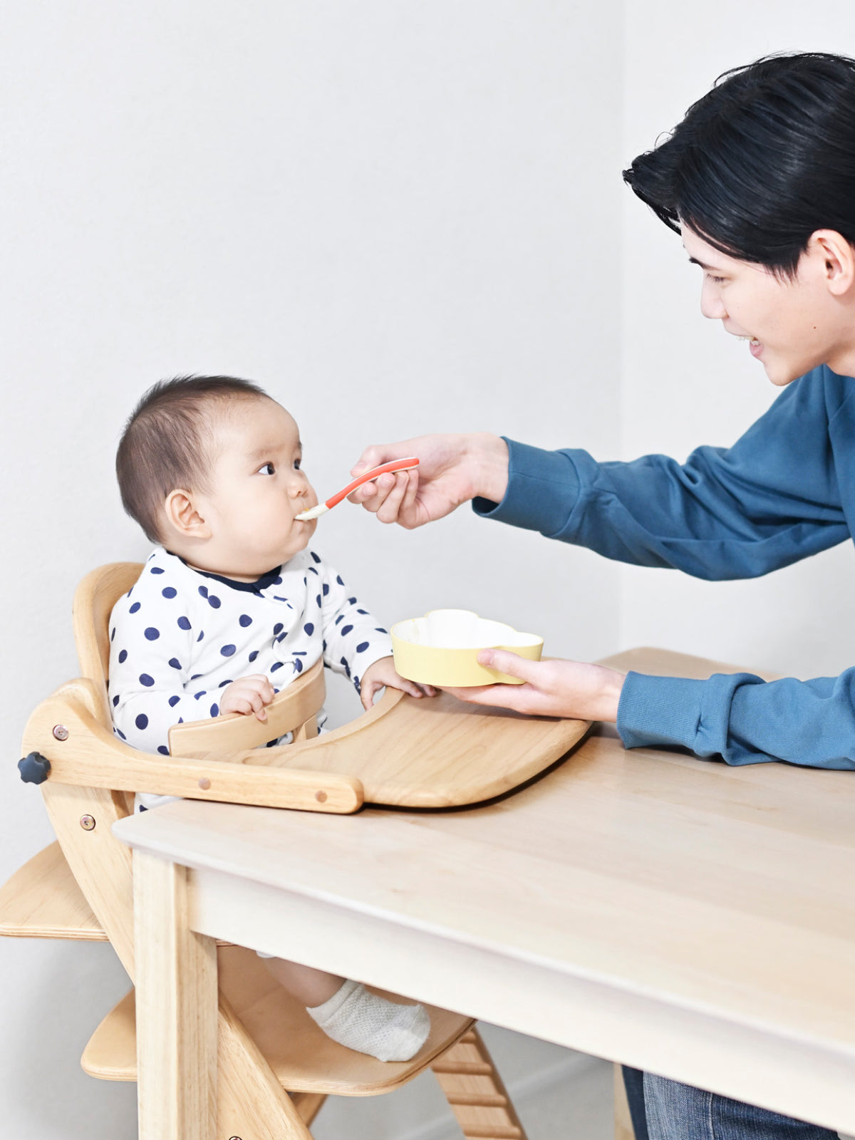 すくすくチェア スリム-Ｊ